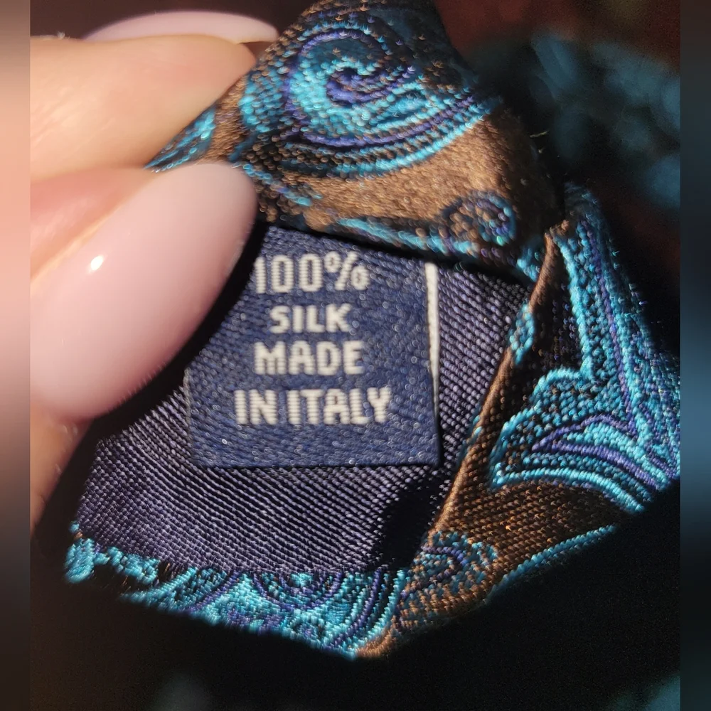 Paul Fredrick‎ 100% Silk Neck Tie Made In Italy